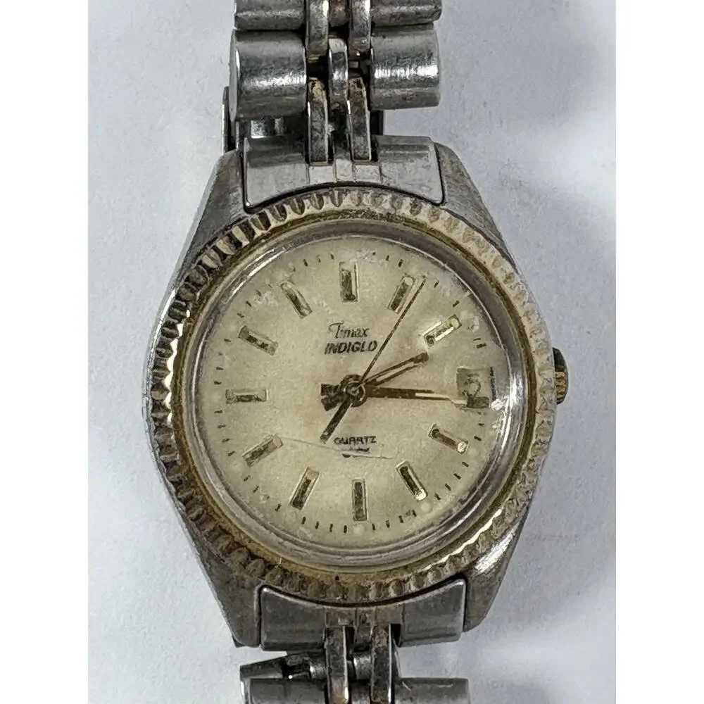 Vintage Timex Indiglo Womens Quartz Date Watch Crack Crystal Untested Parts
